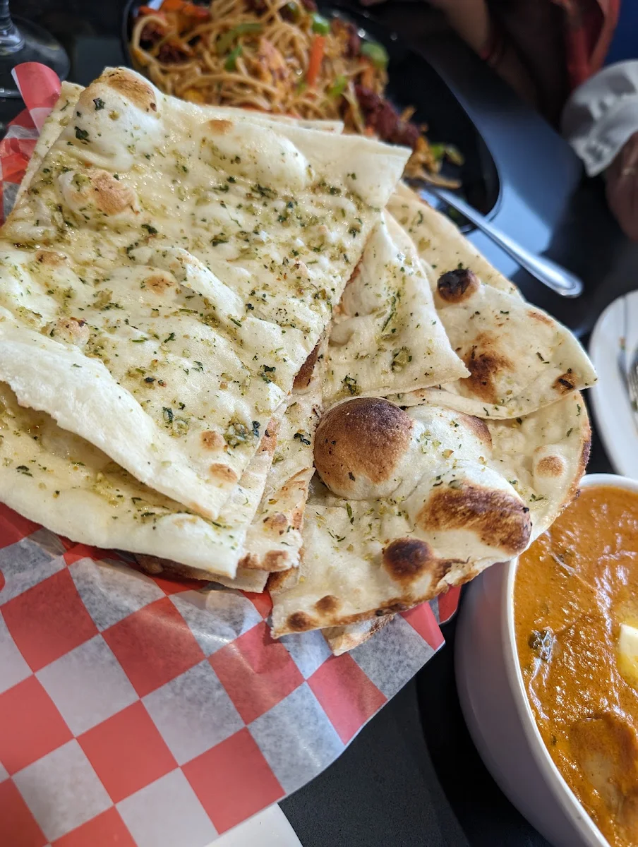 Garlic Naan, Bahubali Biryani House