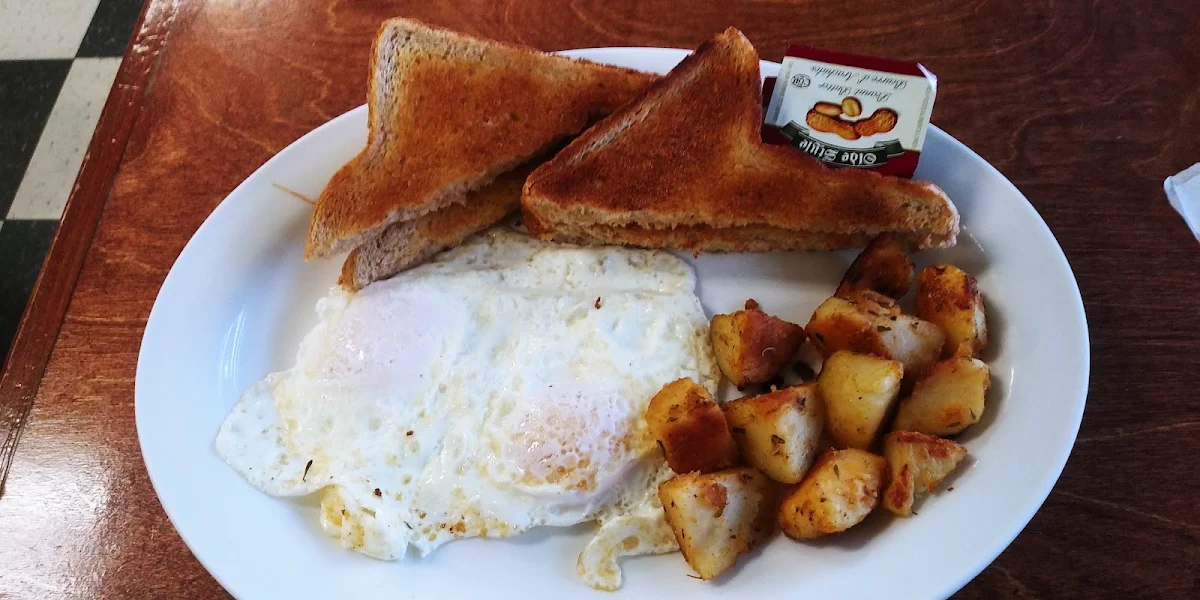 Seniors Breakfast Without Meat