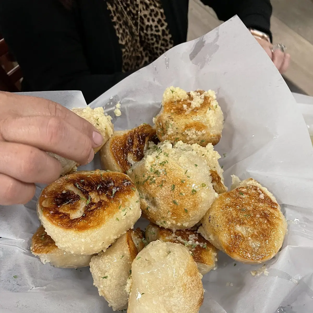 Garlic Rolls half Dozen