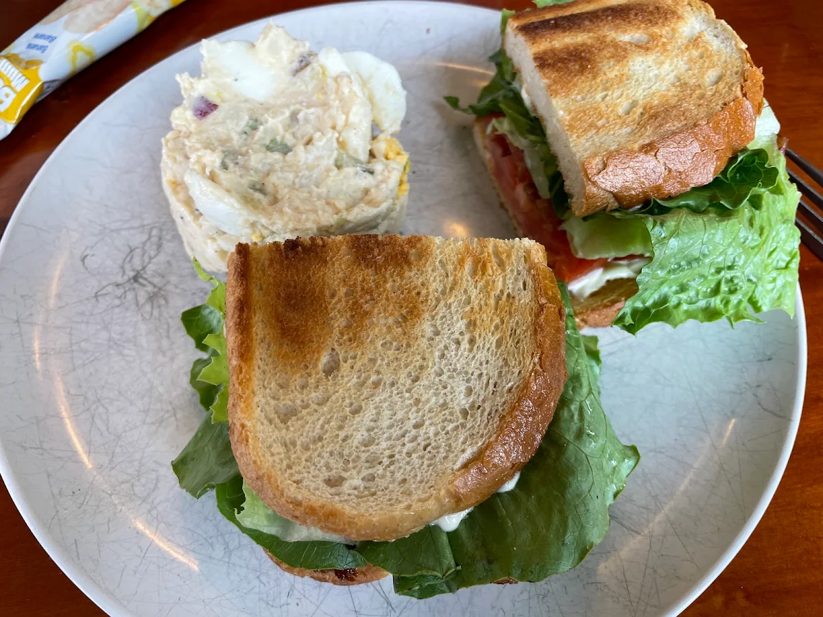 Classic blt, Coho Joe Cafe & BnB