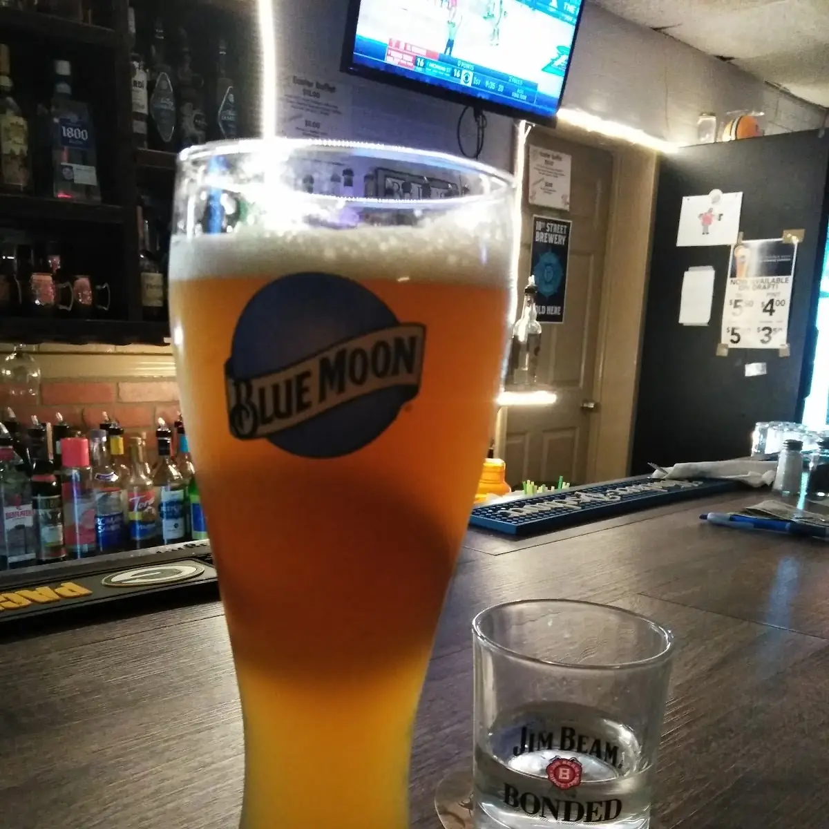 Blue Moon Belgian White
