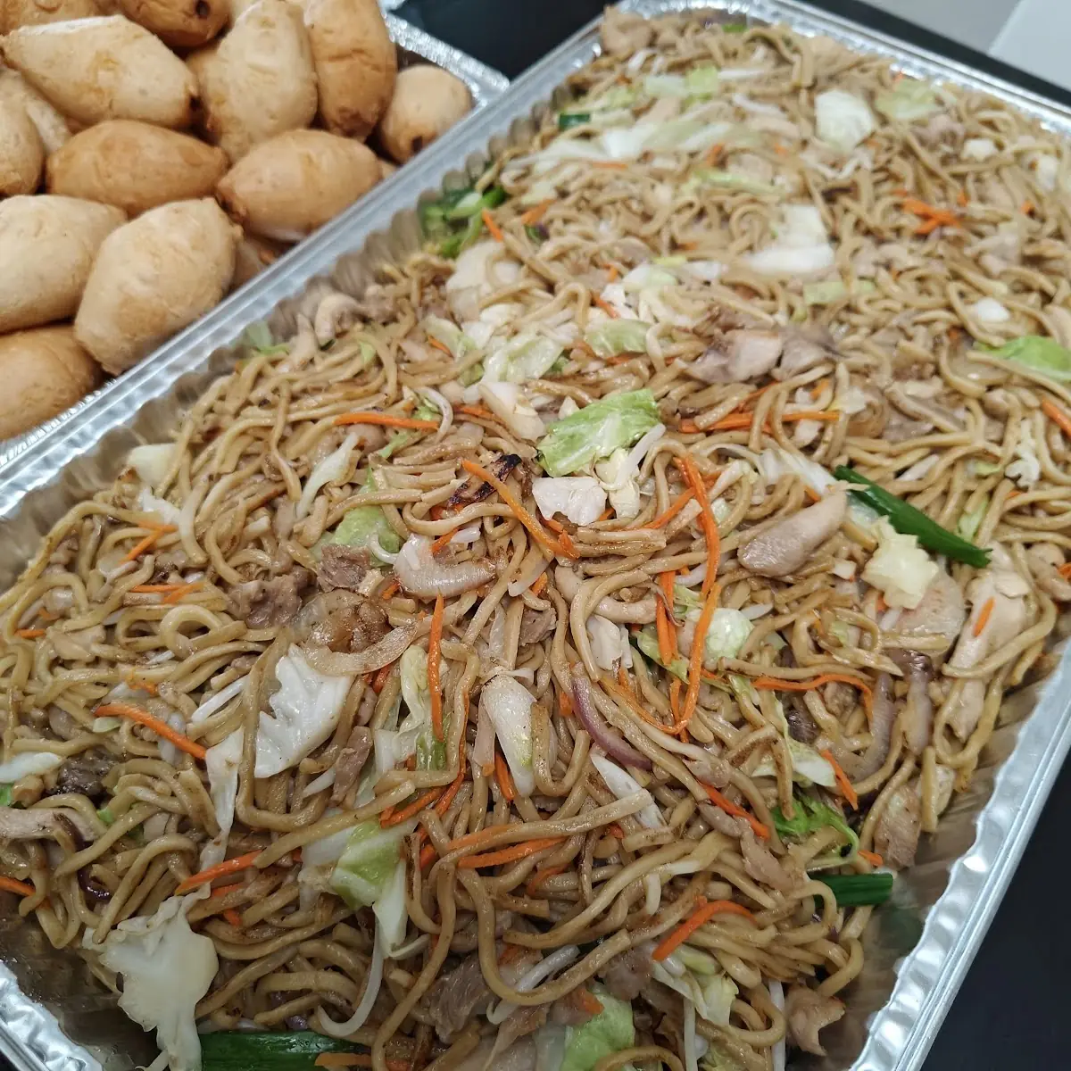 Large Chicken Chow Mein