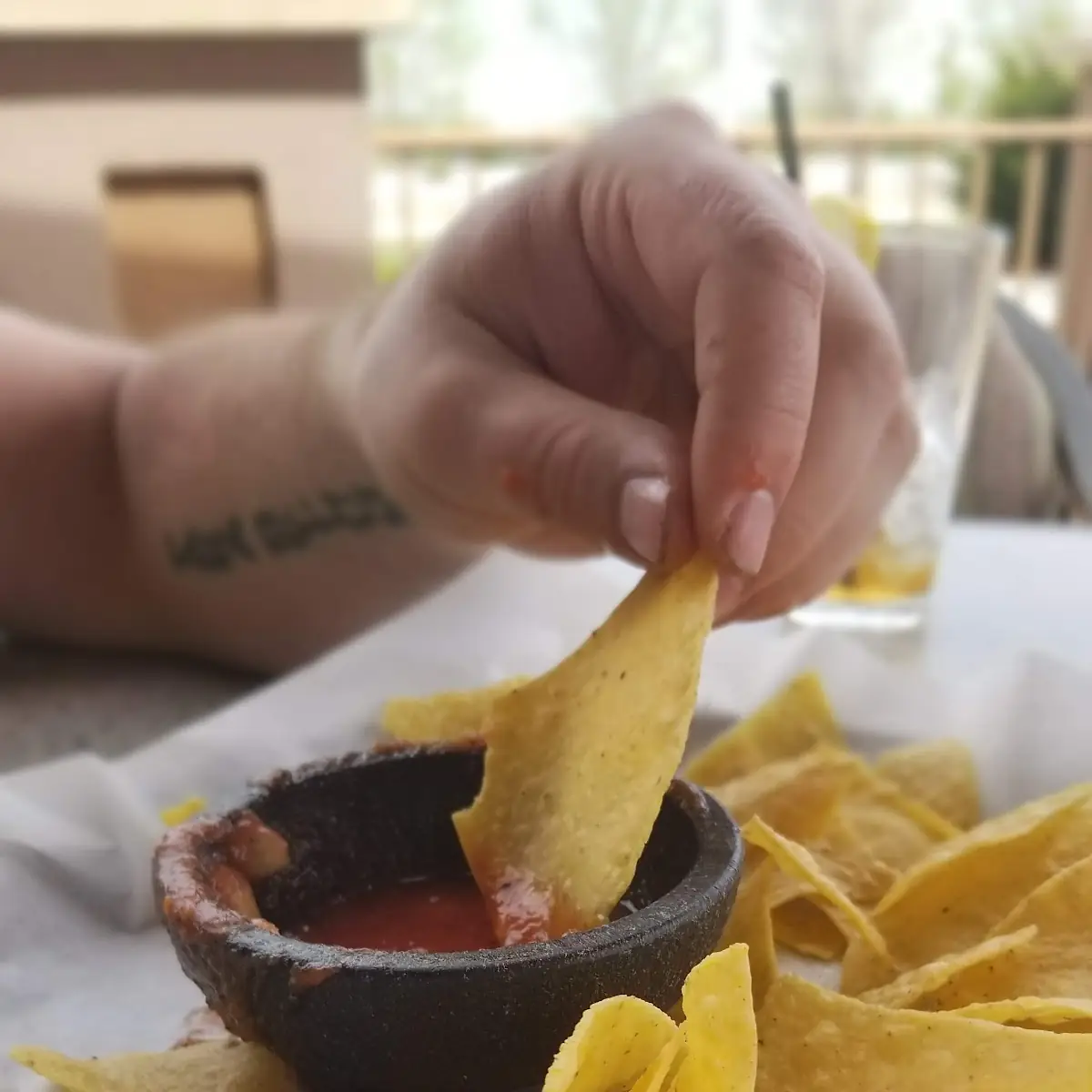 Extra Chips & Salsa
