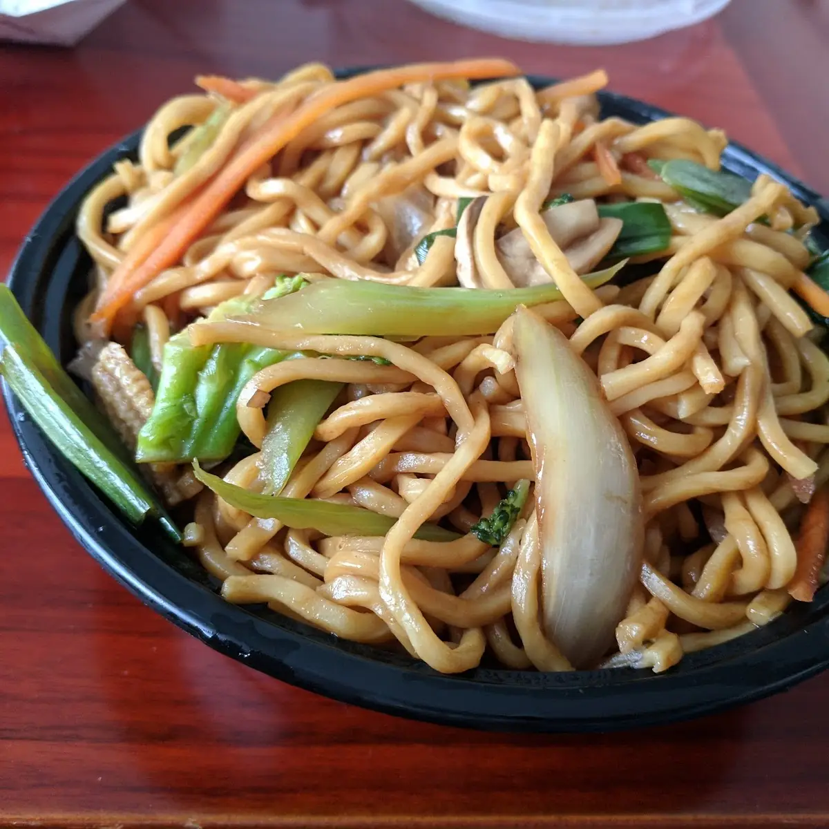 Vegetable Lo Mein