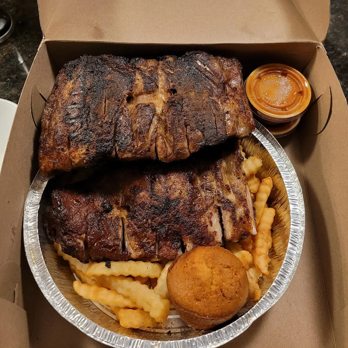 Beef Ribs & 4 Chicken, Tommy's Bar-B-Q