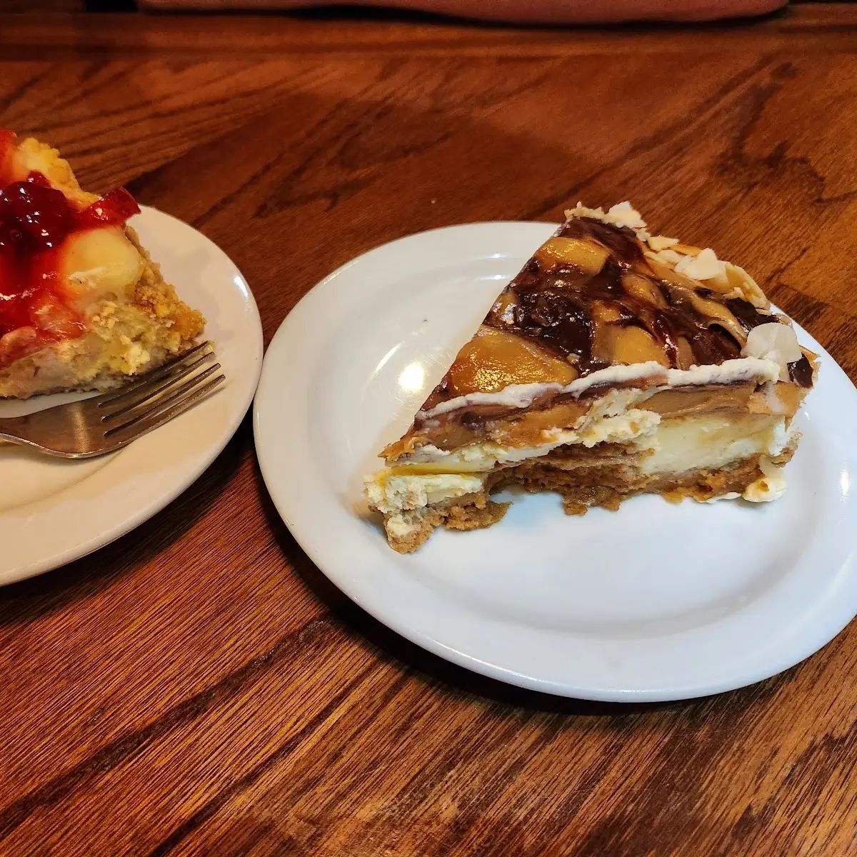 Strawberry Cheesecake and Peanut Butter Cheesecake, Tommy's Bar-B-Q
