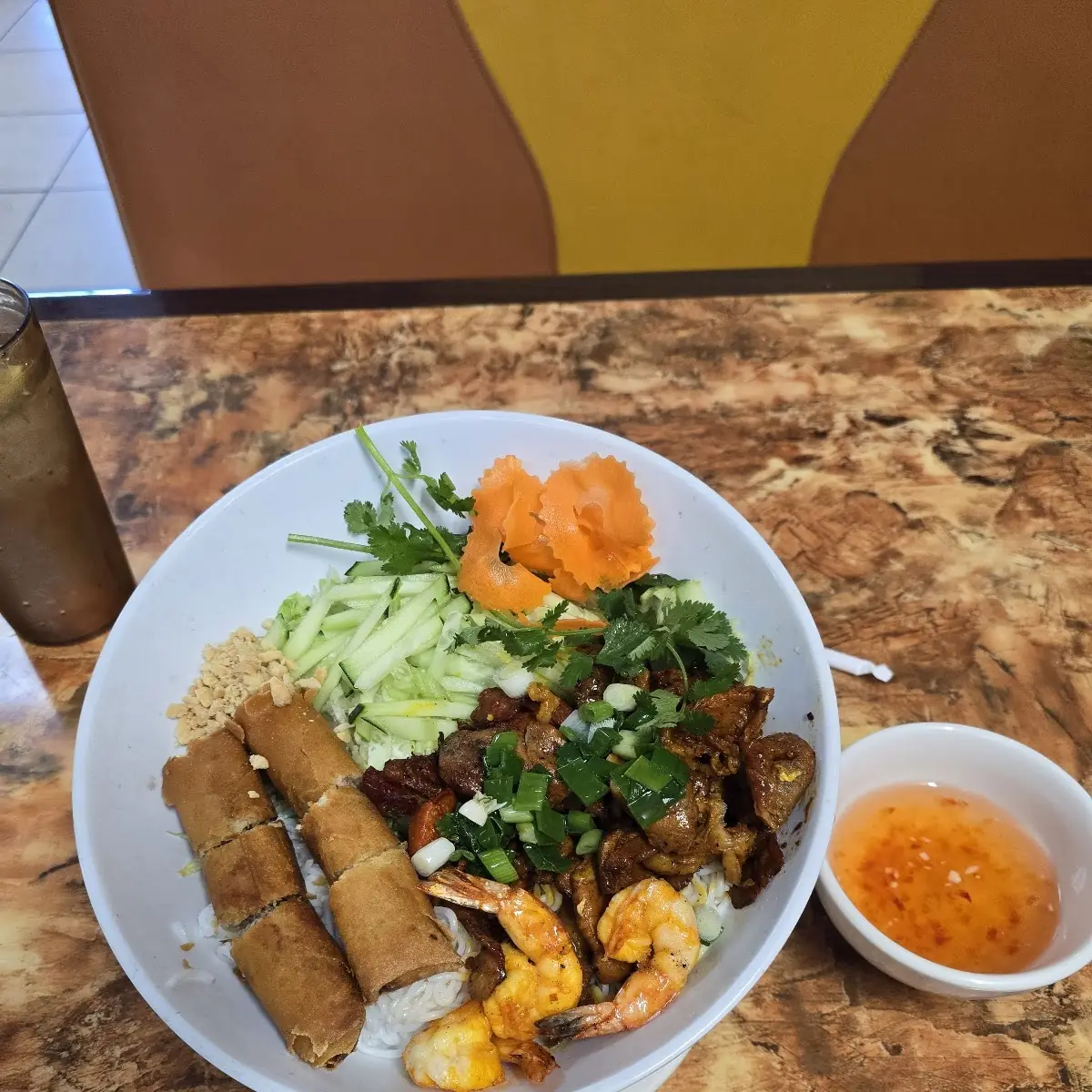 Pho Tai Chin Nam Gau