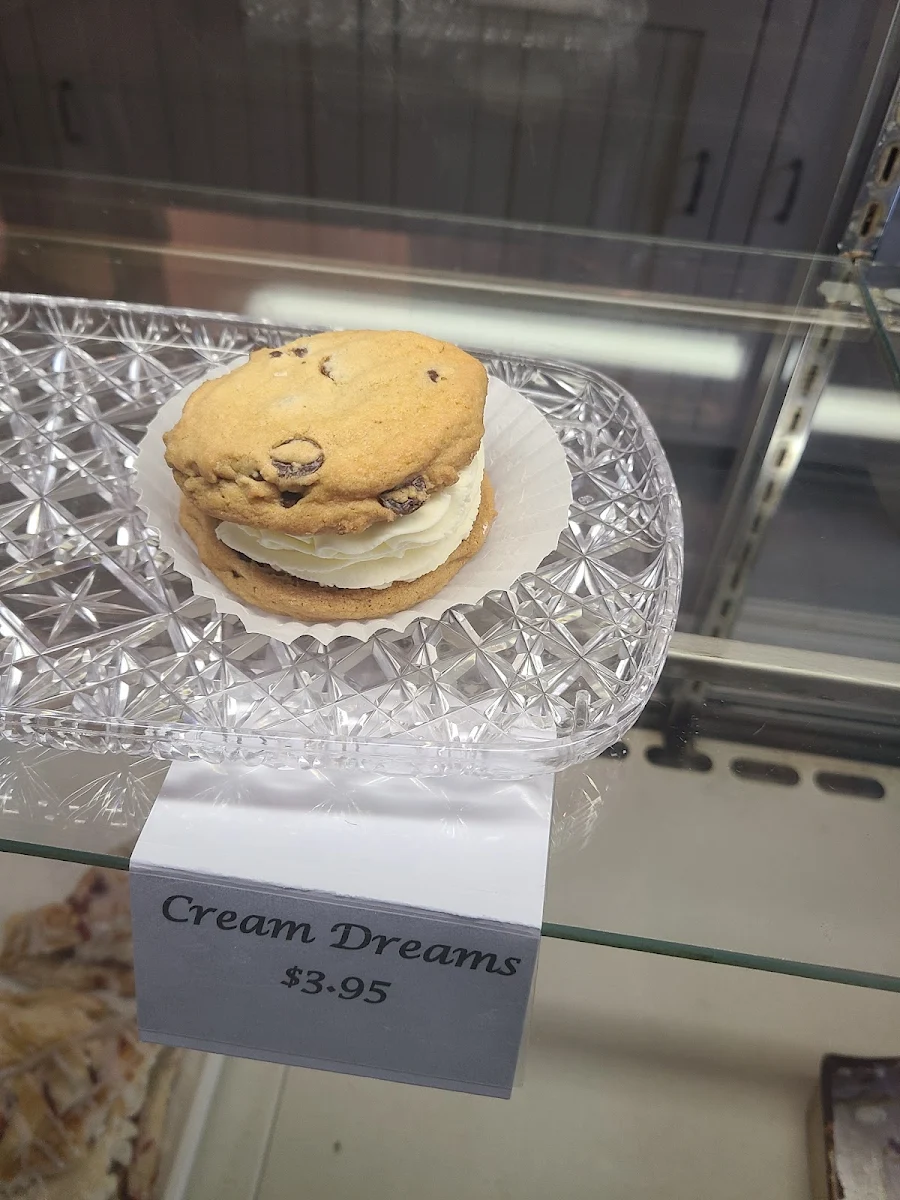 Cream Filled Cookies