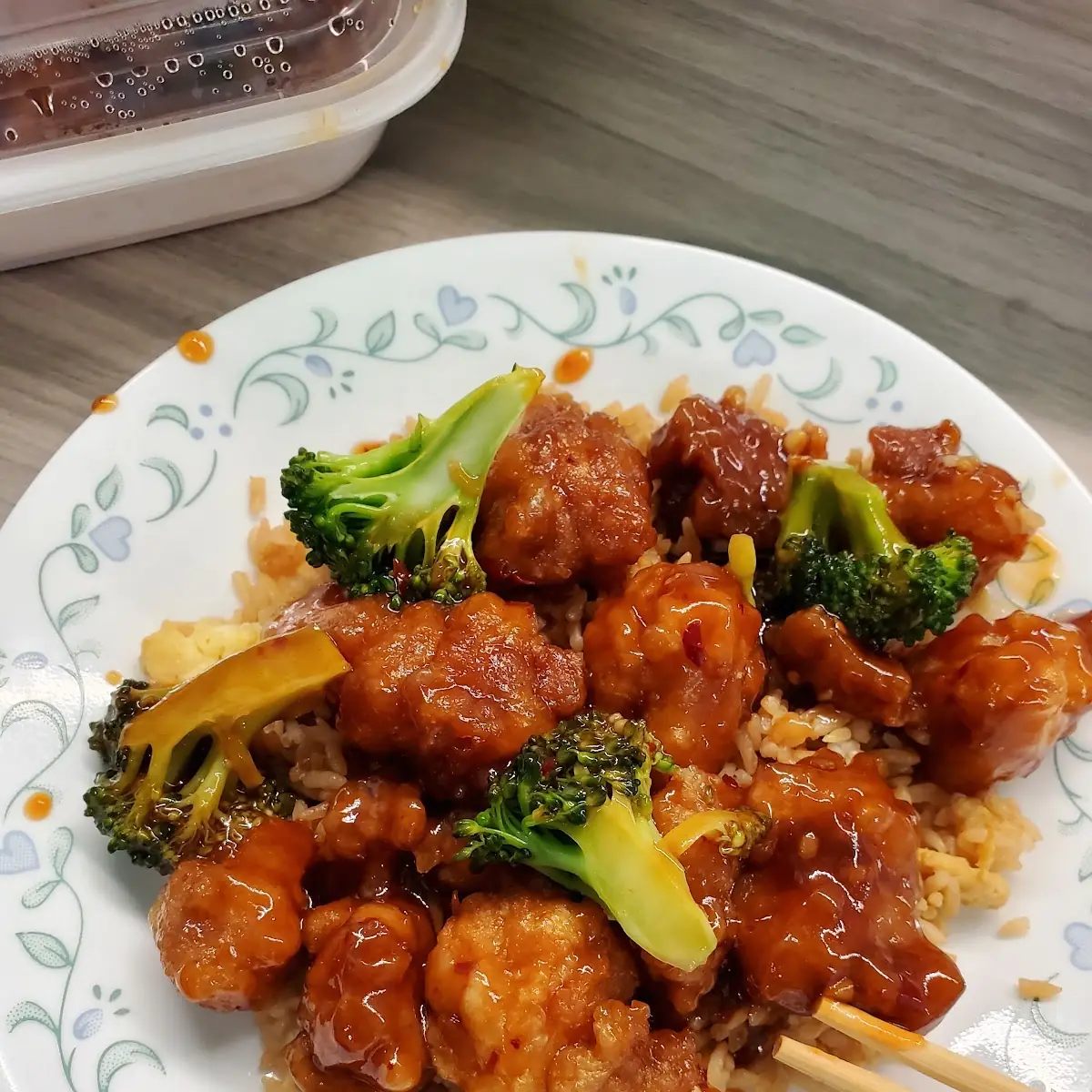 D1. Steamed Chicken w. Mixed Vegetables