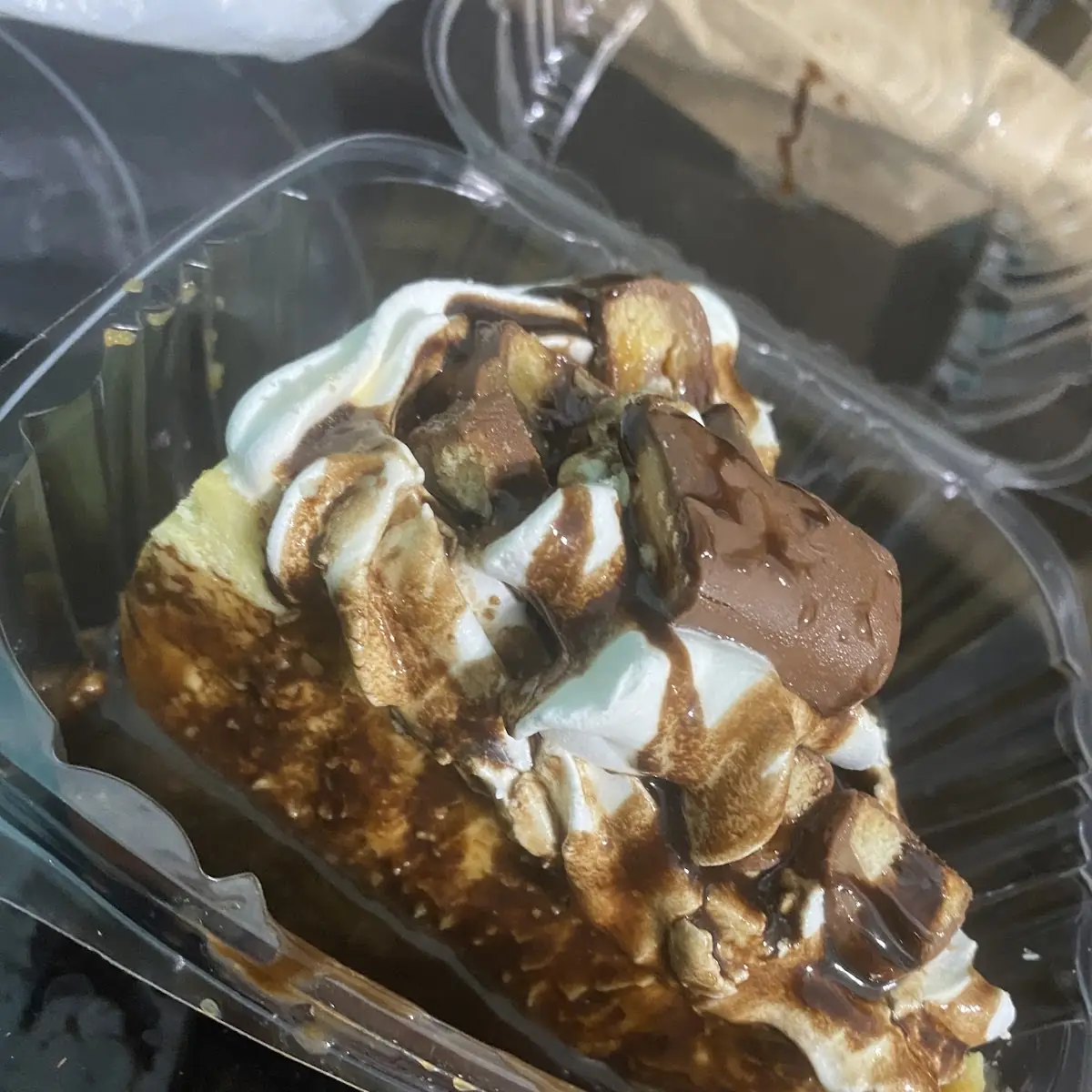 Twix Cheesecake Slice