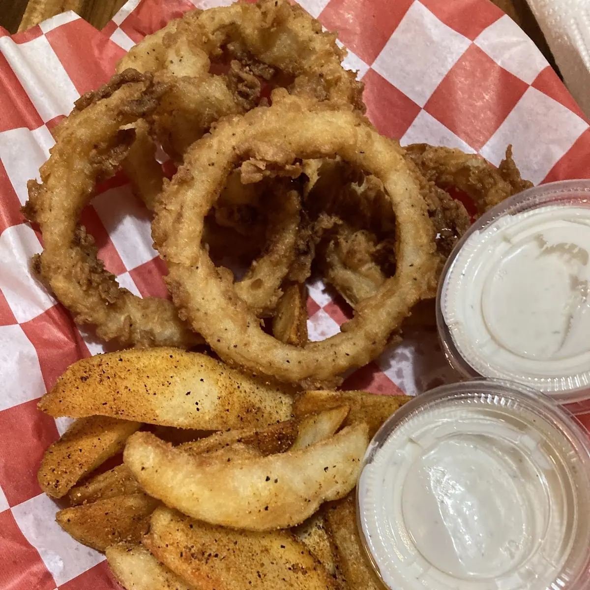 Crispy Onion Rings with Dipping Sauces