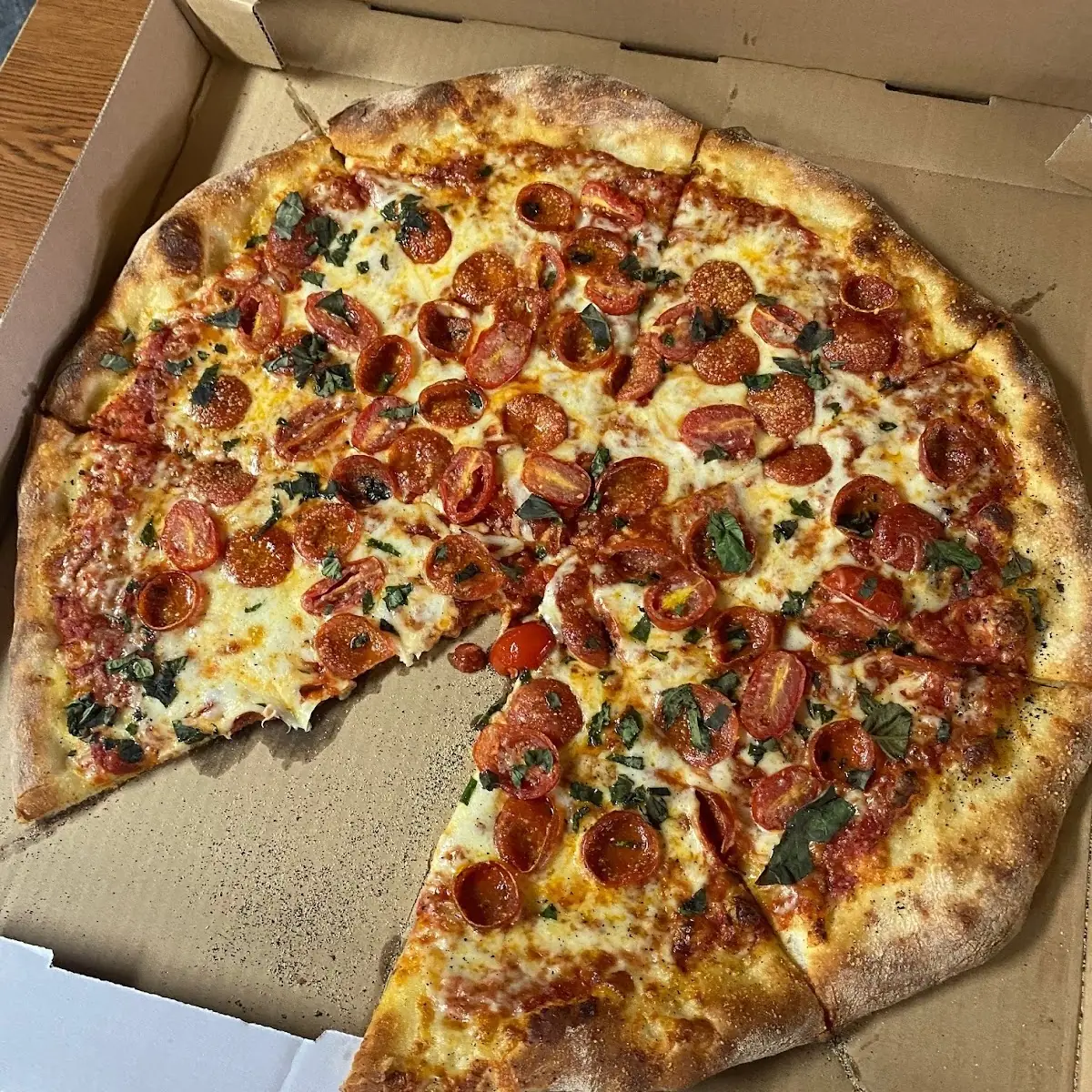 Avenue a - Pepperoni Black Olive & Jalapenos