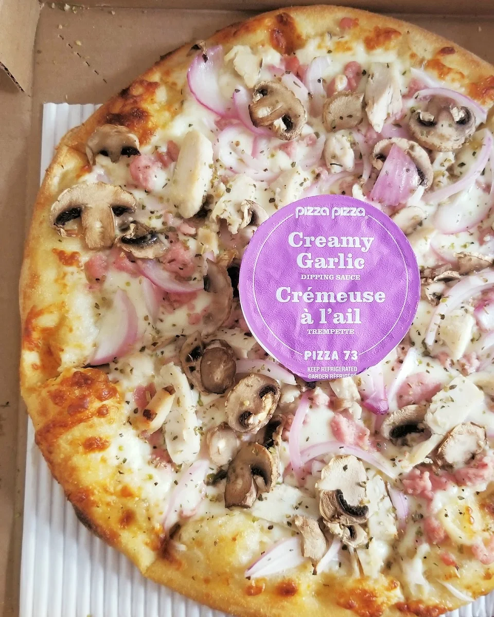 Bacon Chicken Mushroom Melt, Pizza Pizza