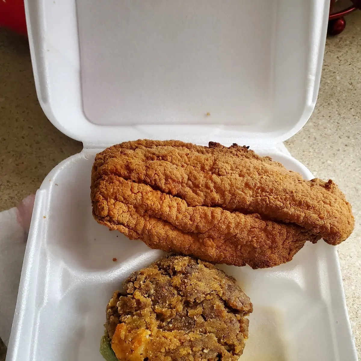 Stuffed Bell Pepper Fried Fish
