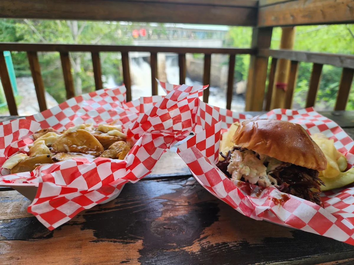 Pulled Pork Sandwich