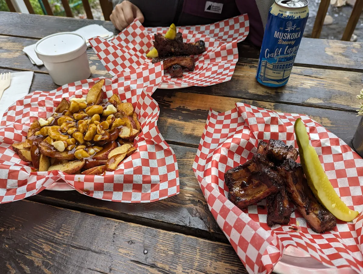 Short Ribs a D Poutine