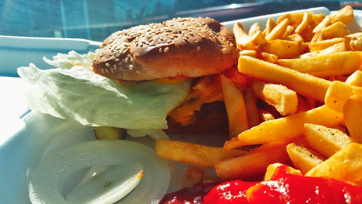 Double Cheeseburger