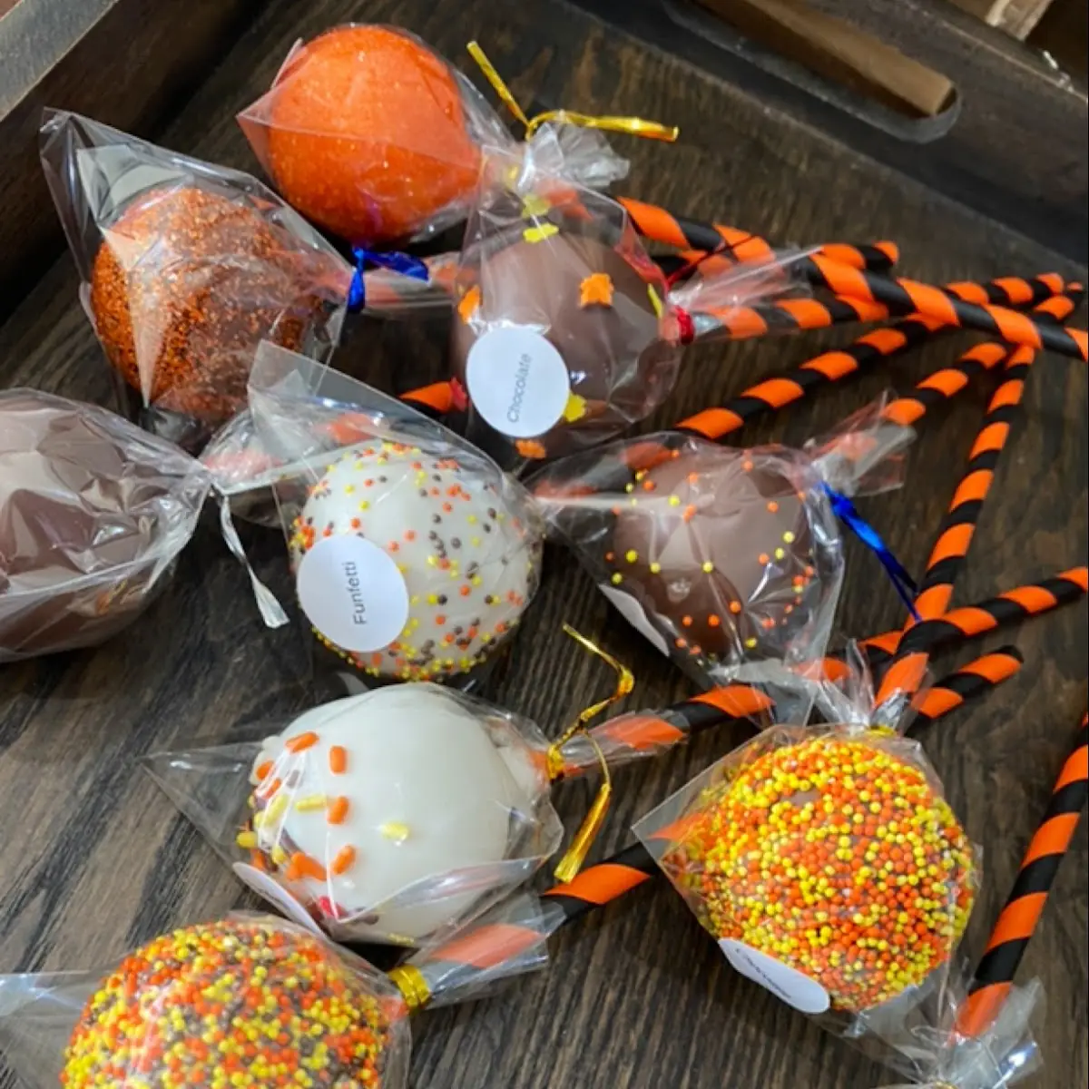 Single Orange Cream Cake Pop