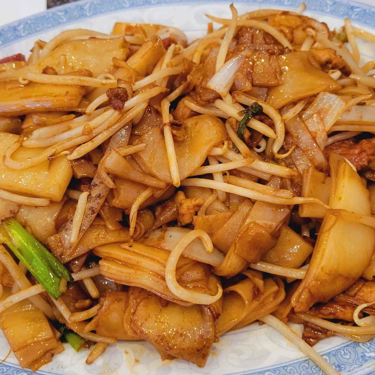 Chicken Chow Fun Noodles