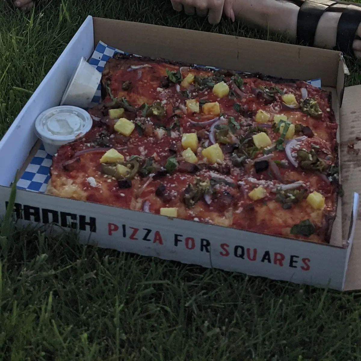 Hawaiian Pizza