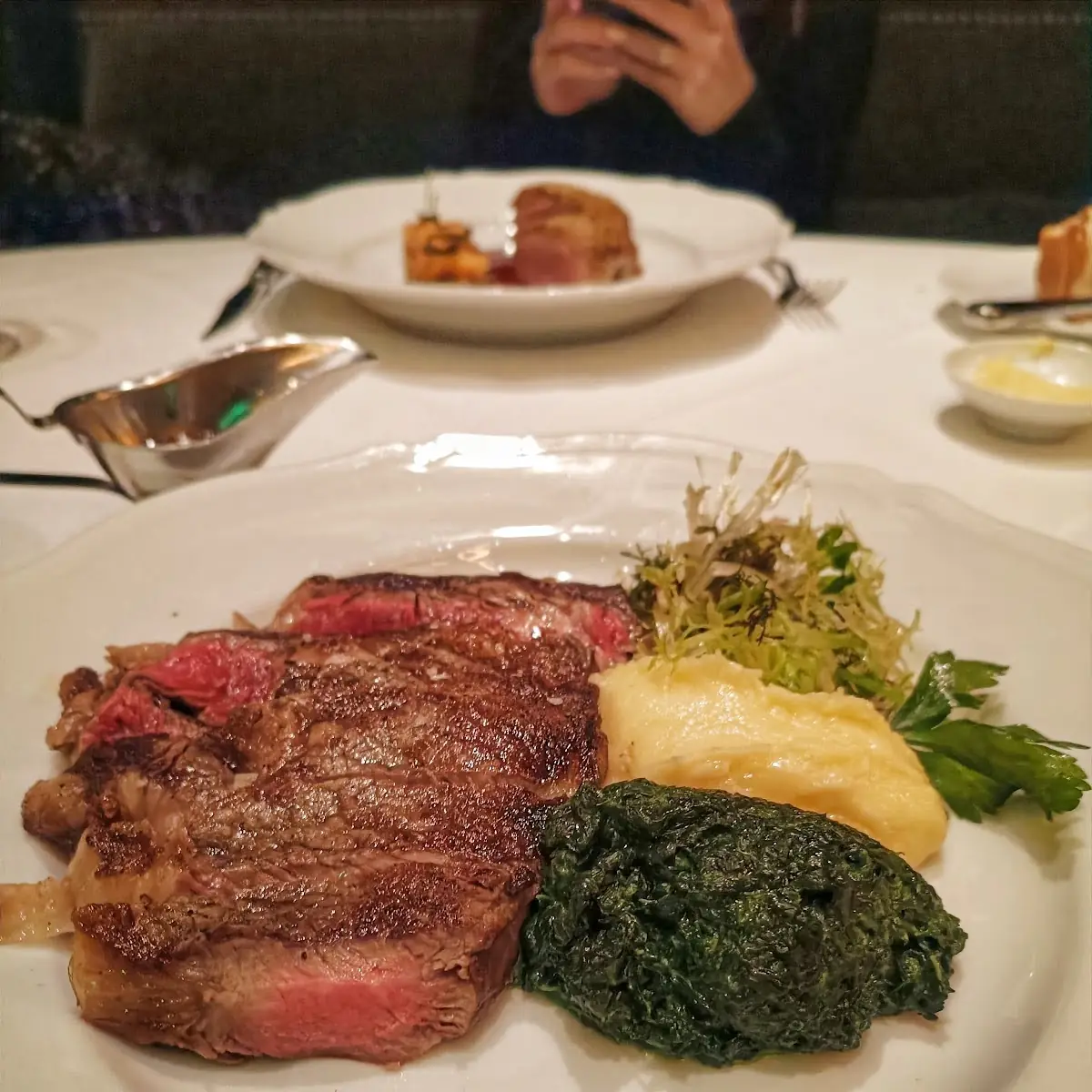 Dry-Aged Rib-Eye 14oz