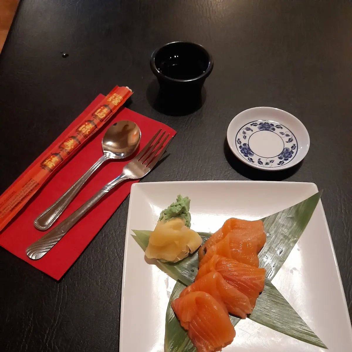 Mini Salmon Sashimi