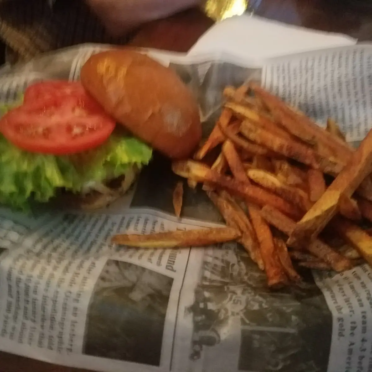 Mundy's House Burger