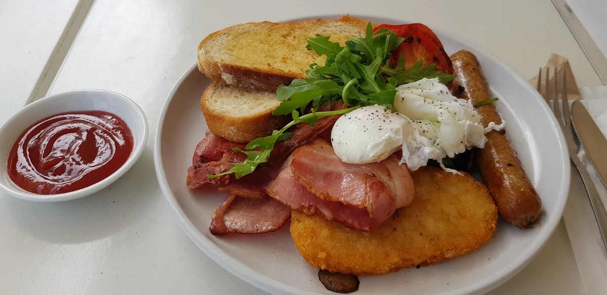 Big Breakfast Plate, Fare Cravin' cafe