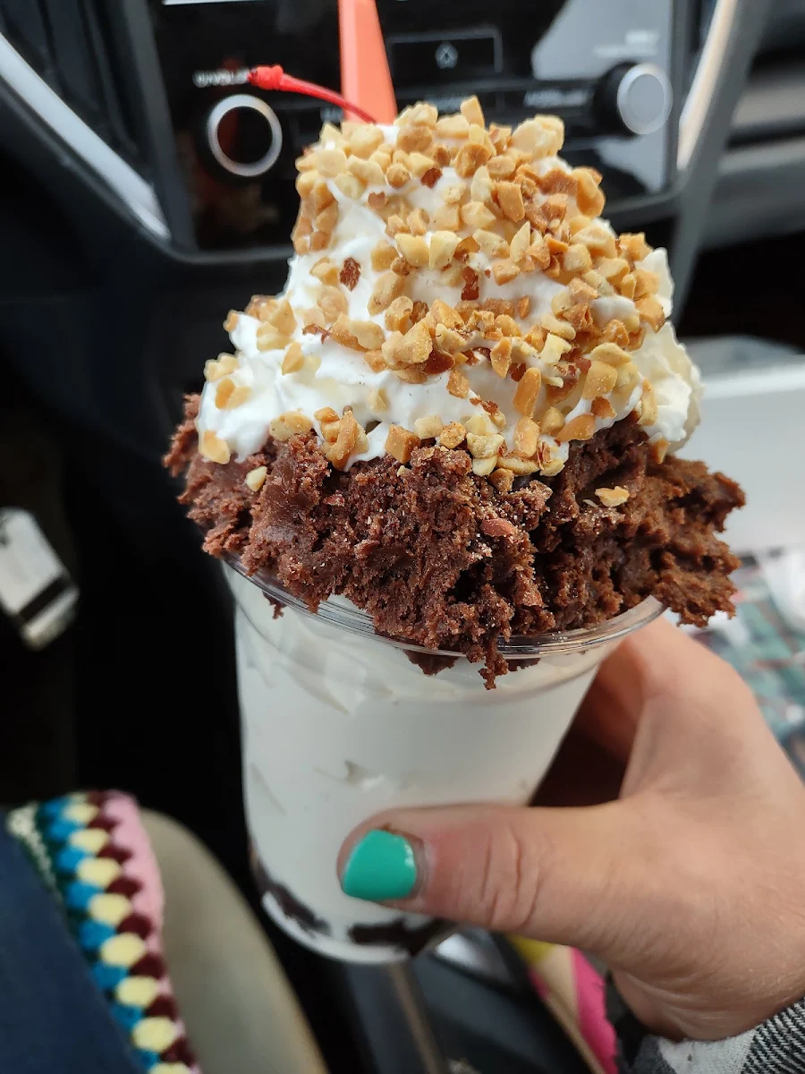Brownie Sundae