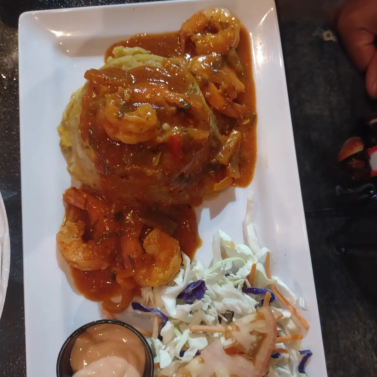 Mofongo Relleno de Camarones En Salsa Criolla