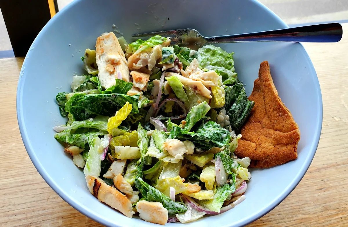 Mediterranean Bowl with Chicken, Chopped Leaf