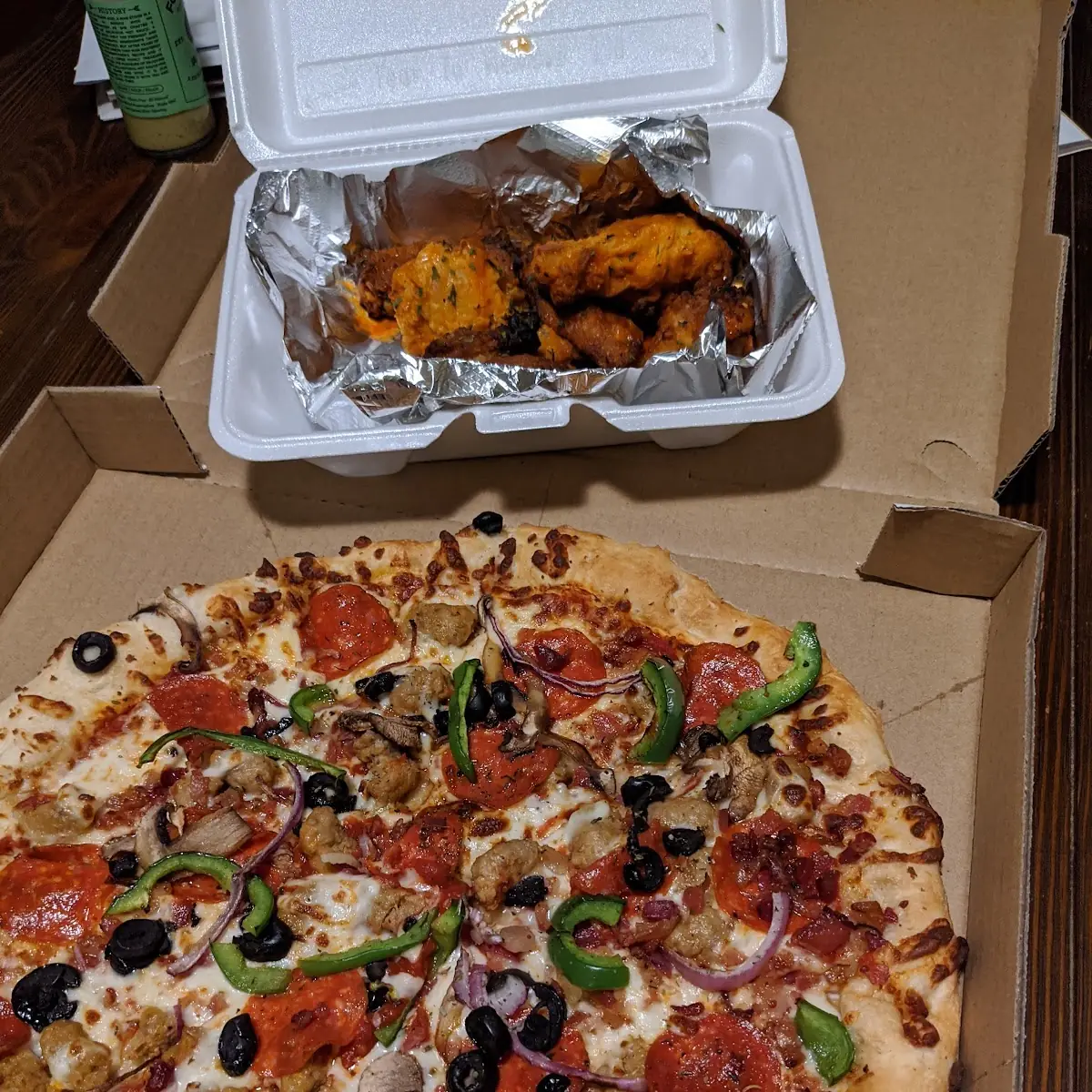 Medium Supreme Pizza