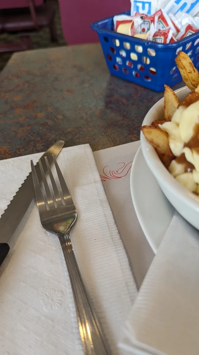 Highlights, Dominic Sous-Marins Hochelaga