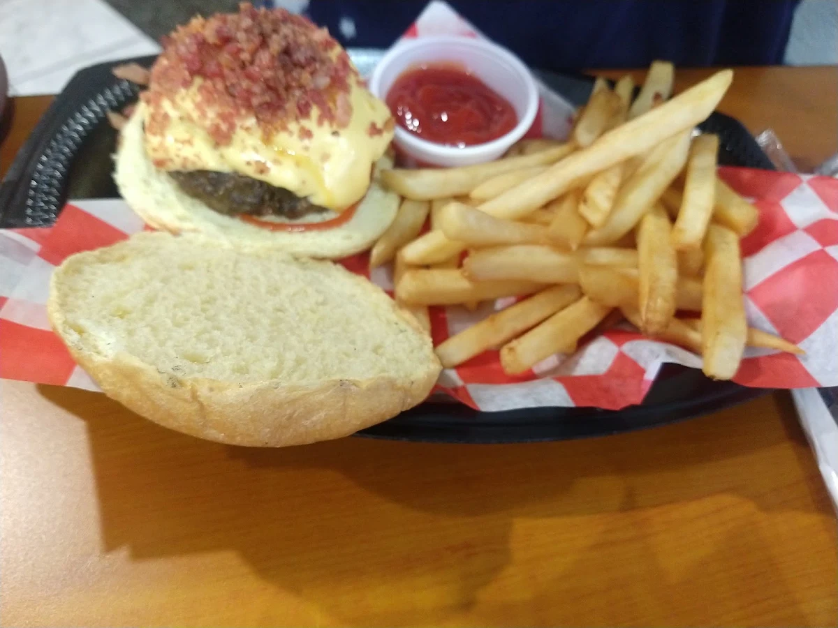 Bacon Cheeseburger