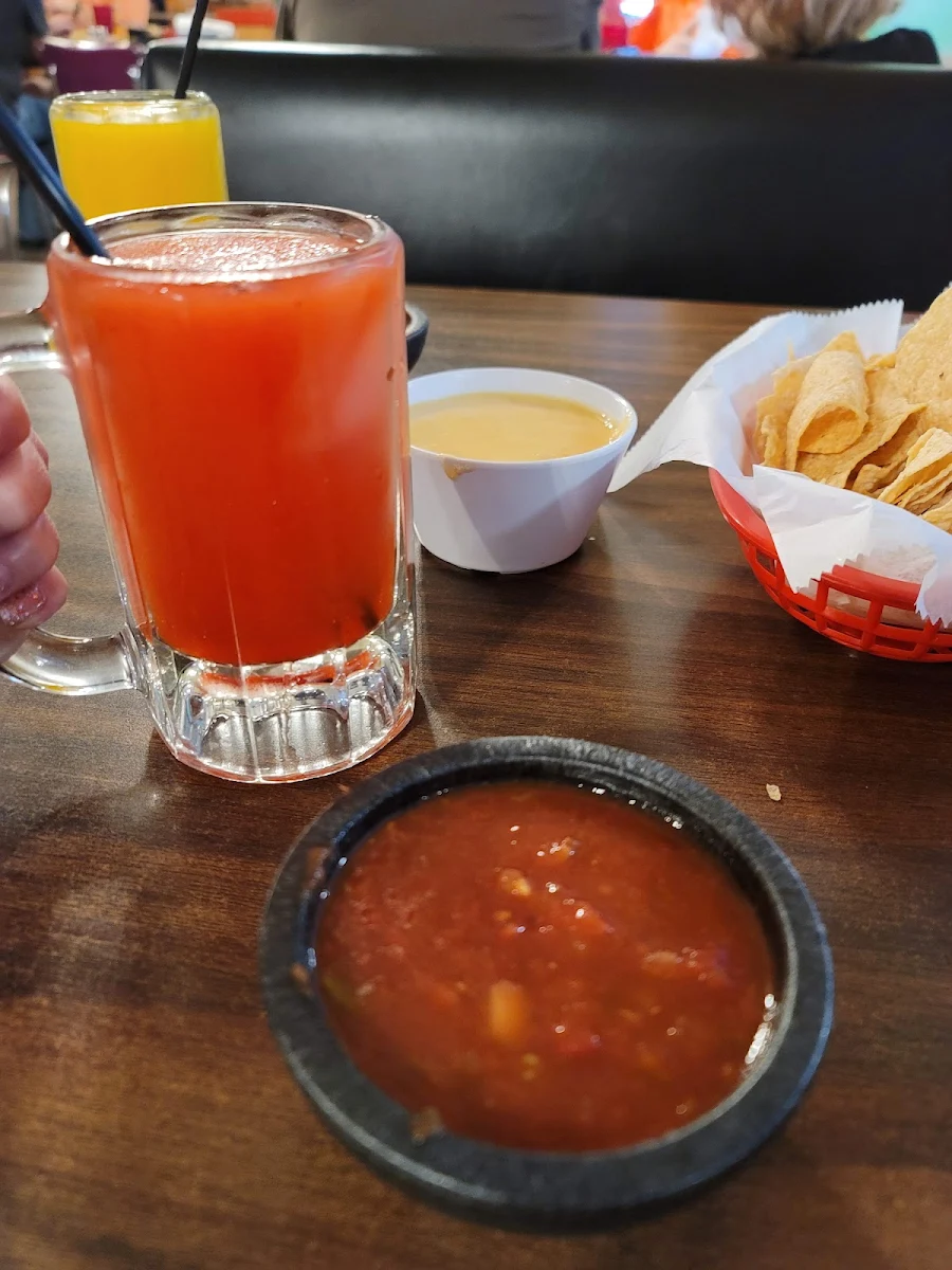 Chips Salsa Queso & Strawberry Marg