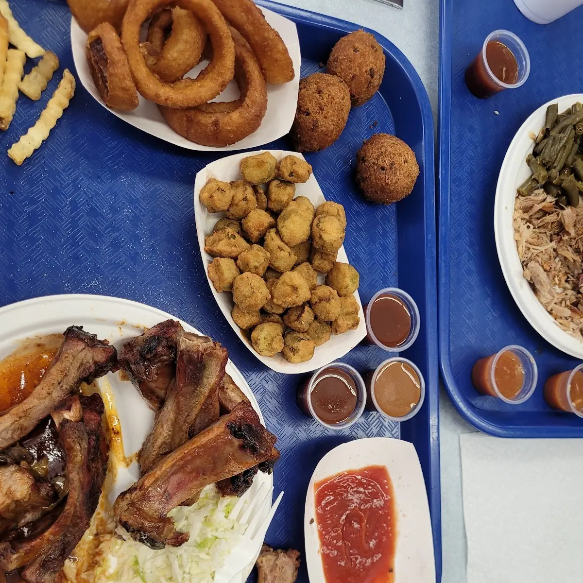 Ribs 2 Sides & Onion Rings Fried Okra