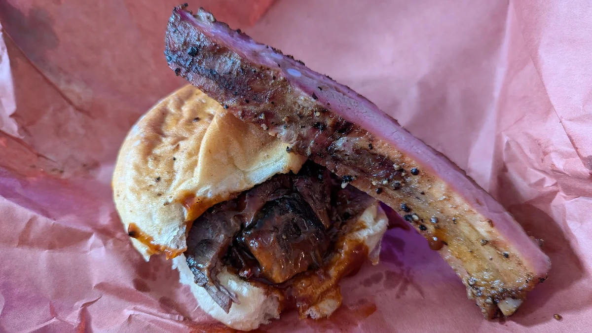 Highlights, Beach Hill Smokehouse Downtown