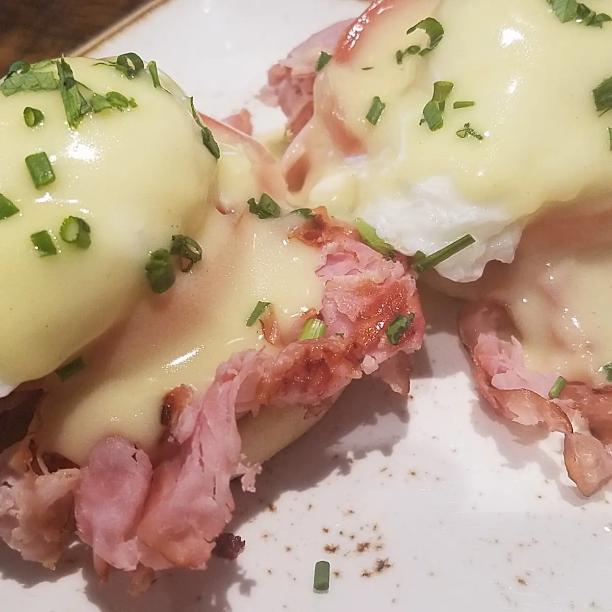Eggs Benedict with Potatoes