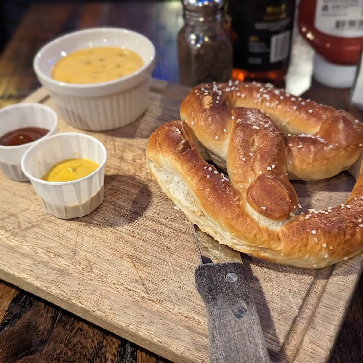 Jumbo Pretzel
