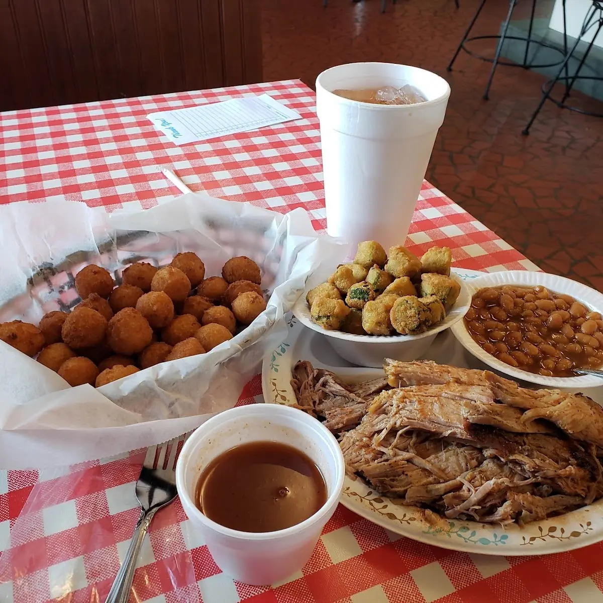 Pulled Pork BBQ Platew Sides