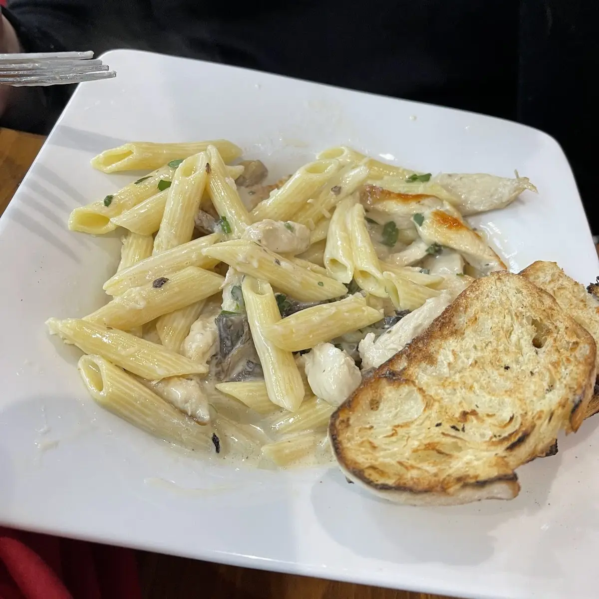 Chicken Mushroom Mostaccioli