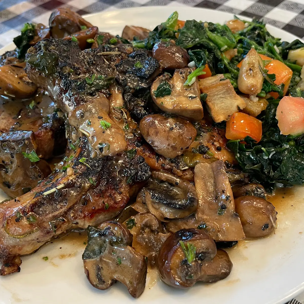 Pork Chop with Fresh Mushrooms