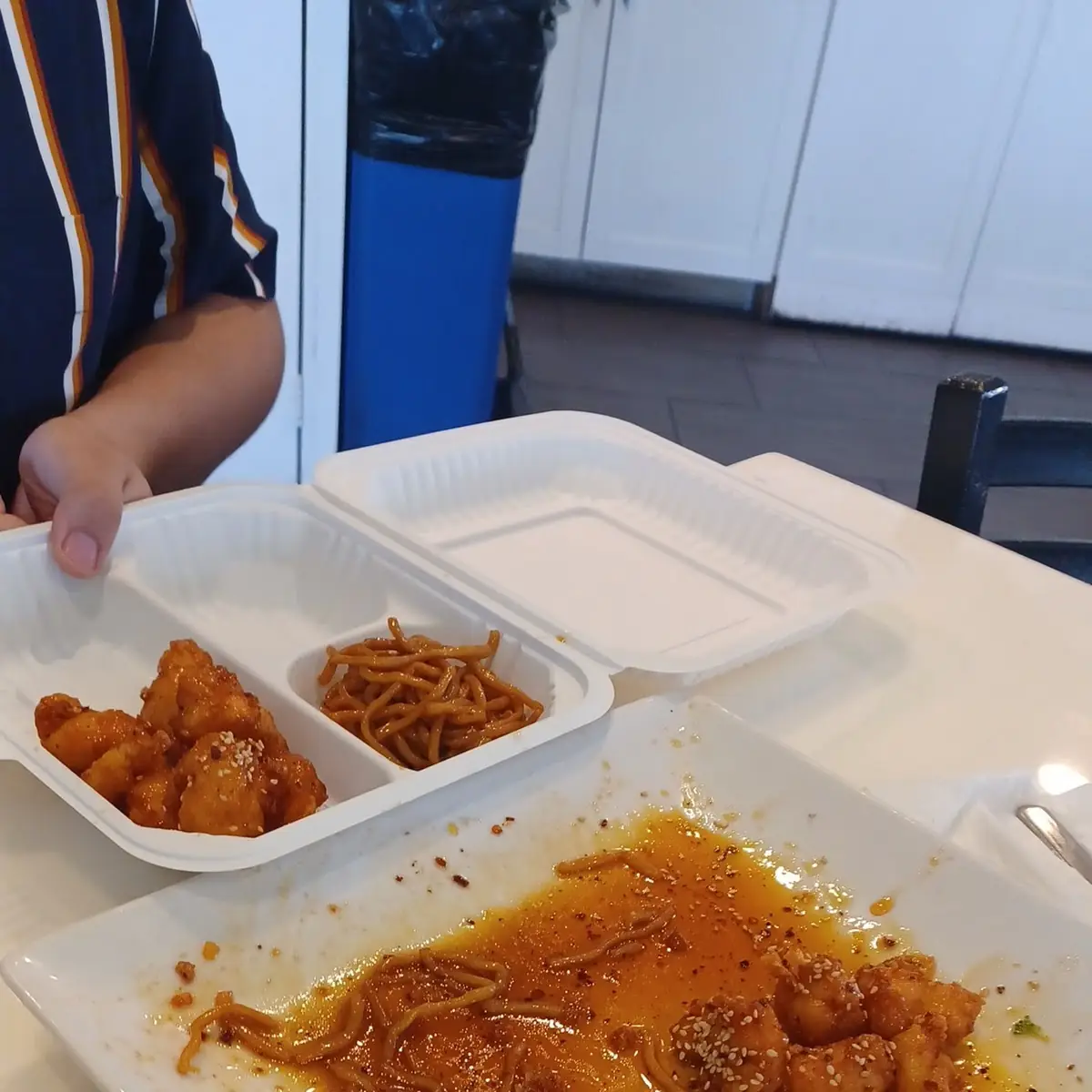 Lo Mein Egg Roll