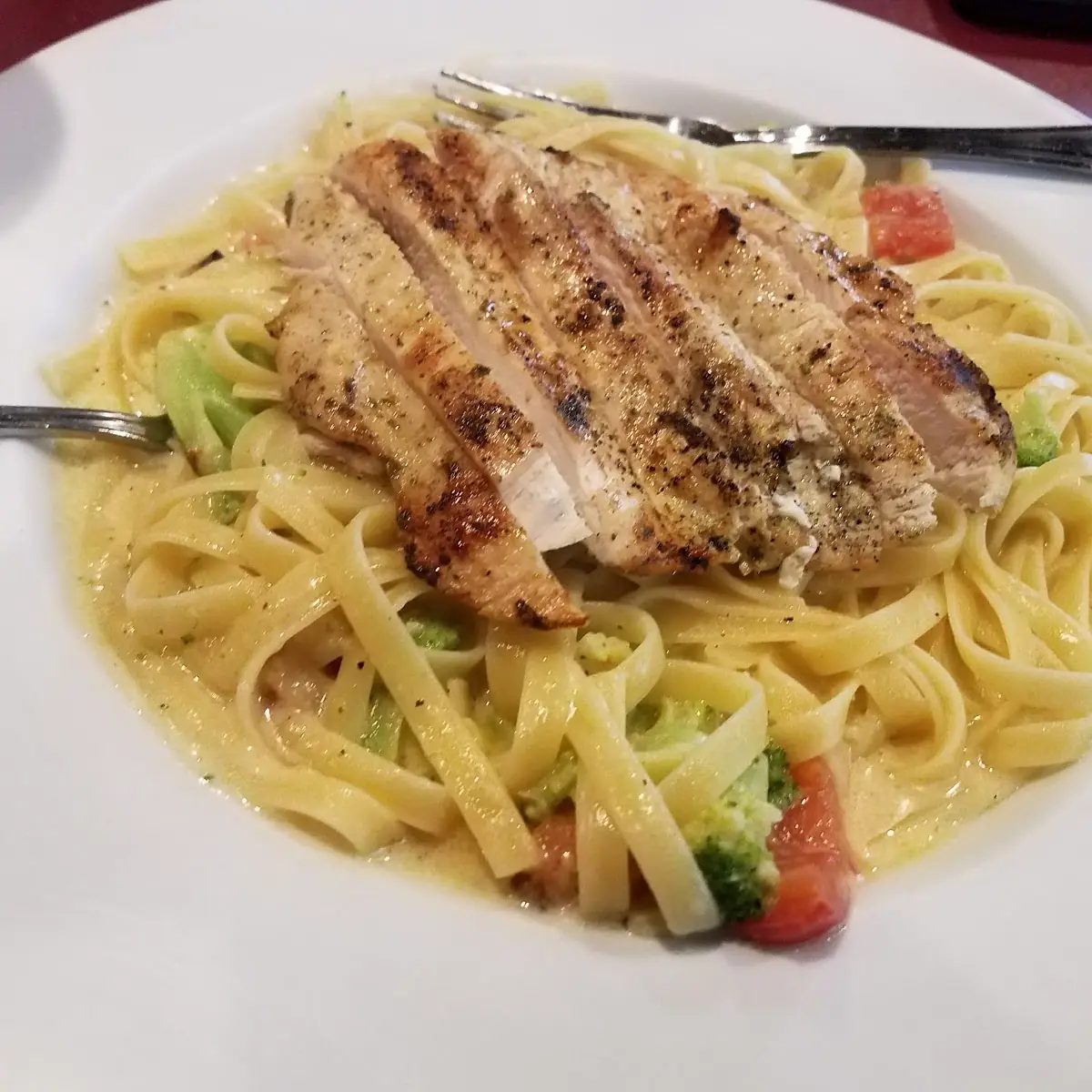 Grilled Chicken Alfredo