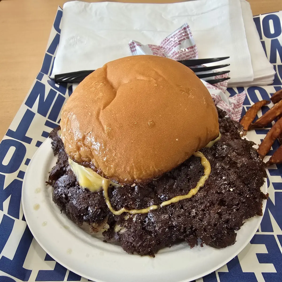 Triple Cheeseburger