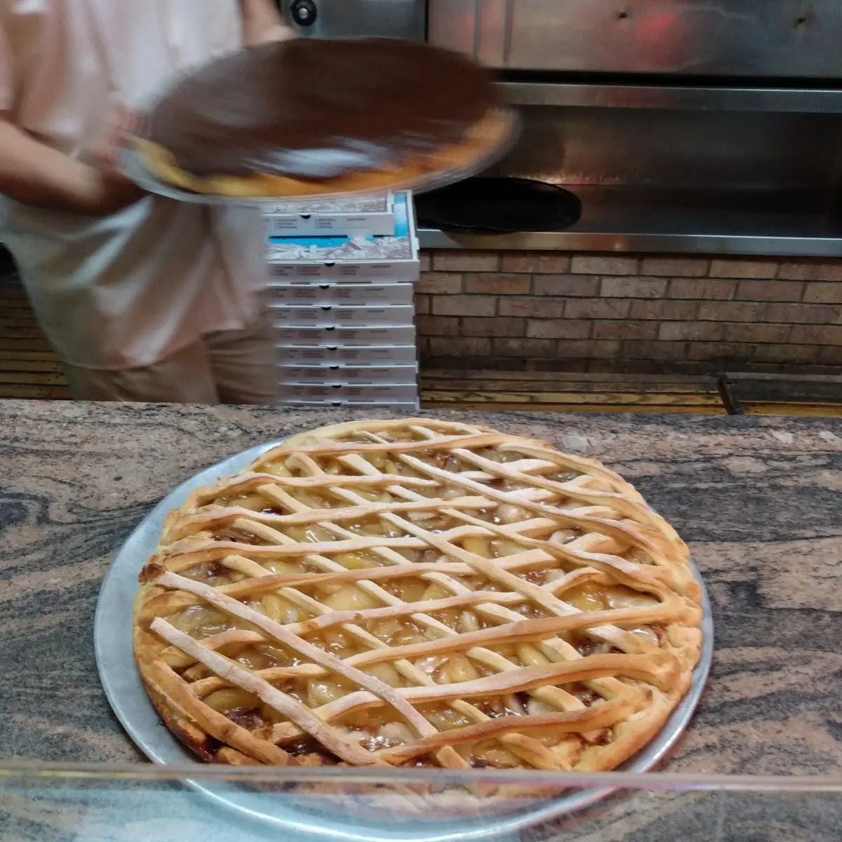 Apple Pie Pizza