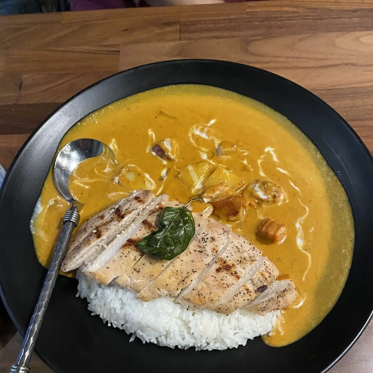 Yellow Curry with Grilled Chicken