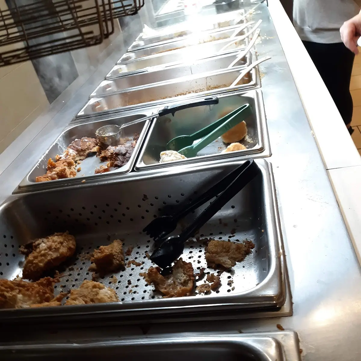Empty Chicken Tray at KFC Buffet