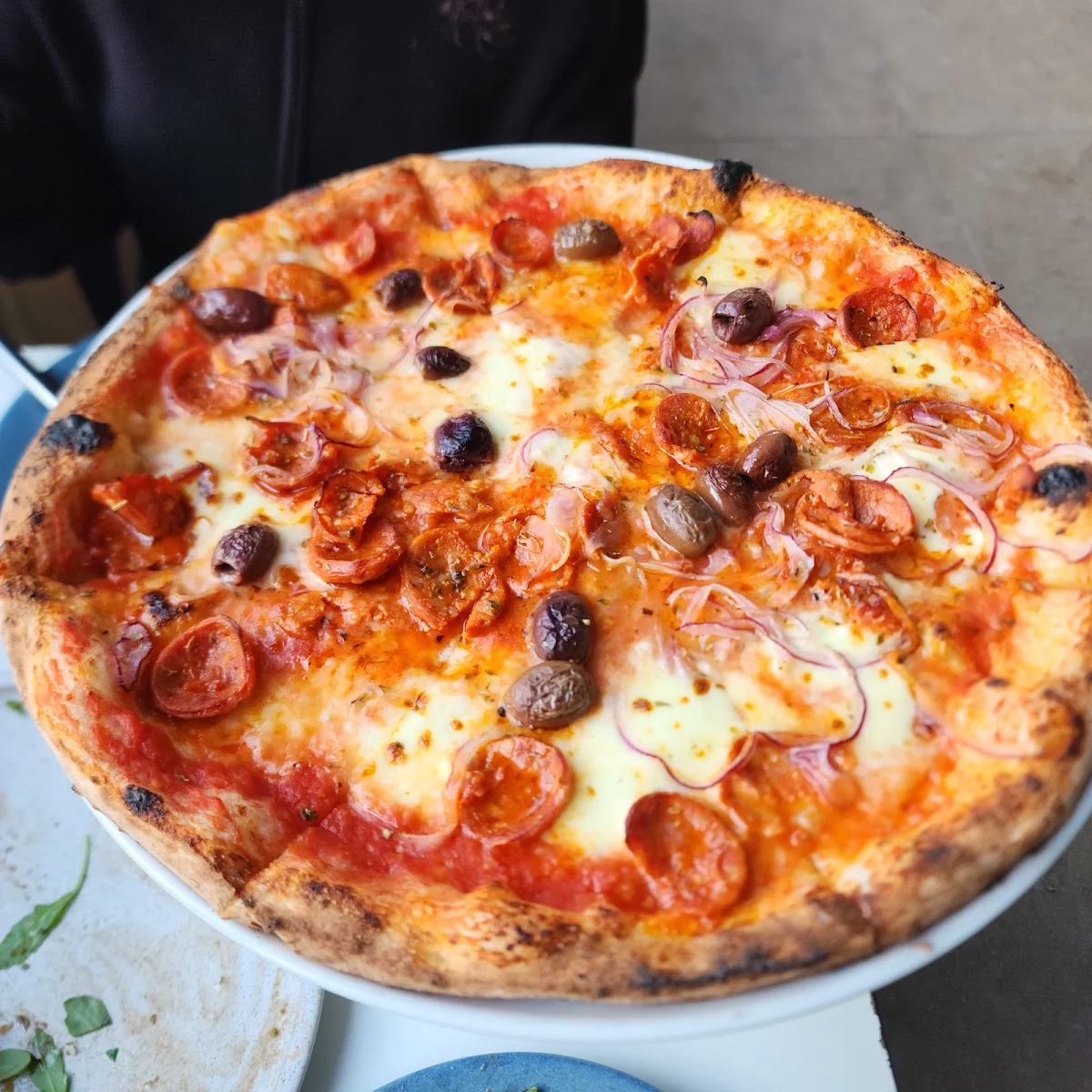 Calabrese Pizza, Lagune Artisan