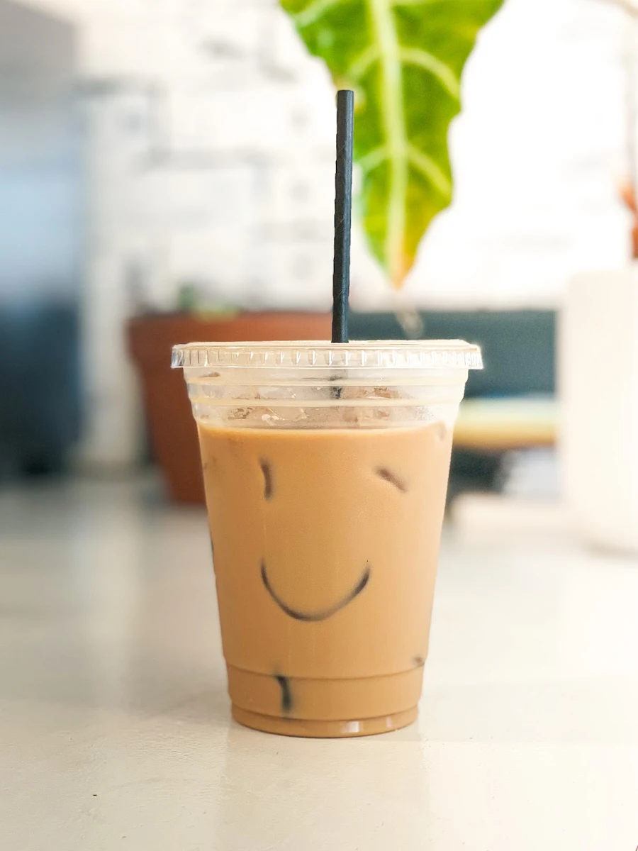 Iced Café Con Leche